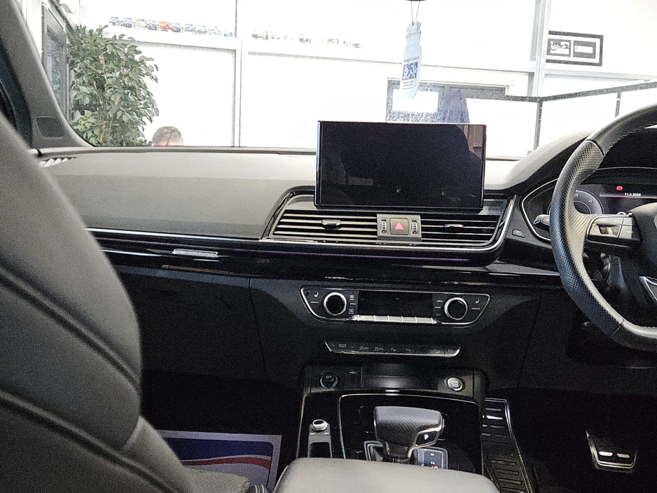 2024 Audi Q5 - image 17