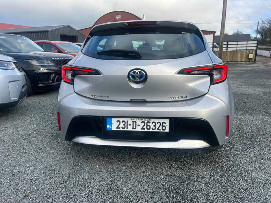 2023 Toyota Corolla 1.8 Hybrid Luna Hatchback €22,850