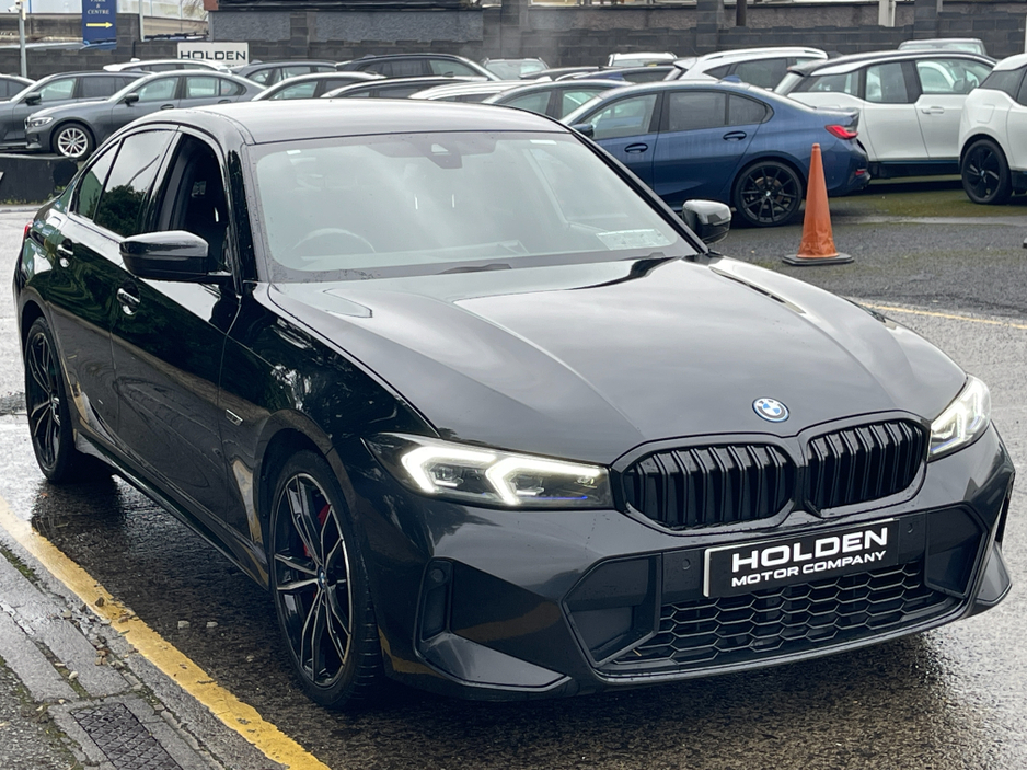 2023 BMW 3 Series M SPORT..AUTO..HYBRID..HEATED SEATS..APPLE CARPLAY €32,950