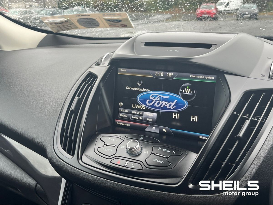 2016 Ford Kuga - image 15