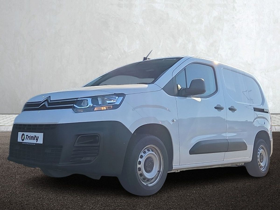 2023 Citroen Berlingo - image 14