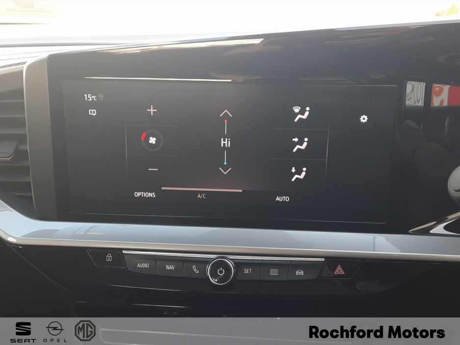 2023 Opel Mokka - image 12