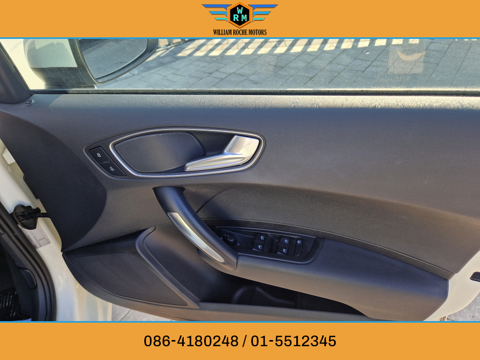 2012 Audi A1 - image 21