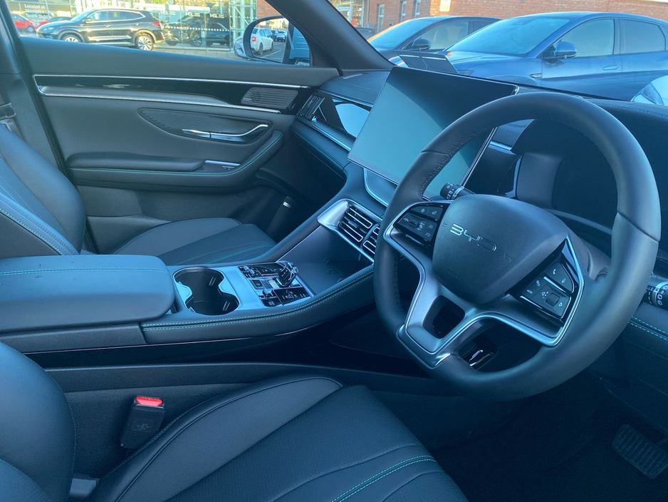 2026 BYD Seal U - image 9