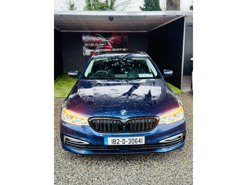 2018 BMW 5 Series - image 23