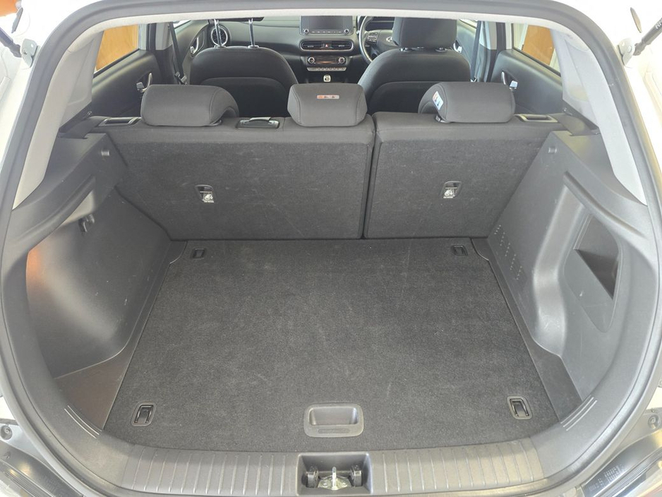 2023 Hyundai Kona - image 6