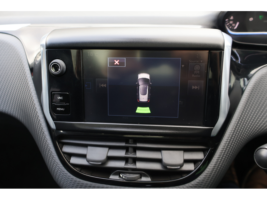 2015 Peugeot 2008 ALLURE Low Mileage Huge Spec €9,495