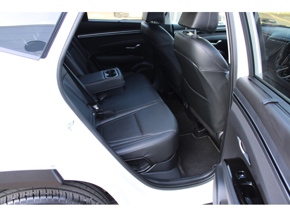 2024 Hyundai Tucson - image 12