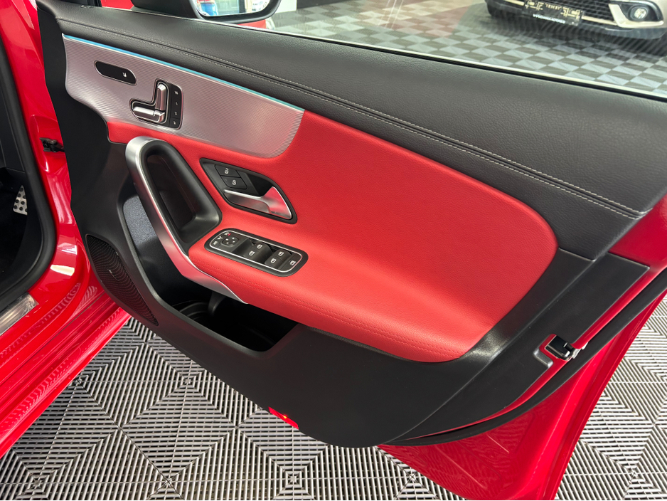 2019 Mercedes-Benz A Class - image 7