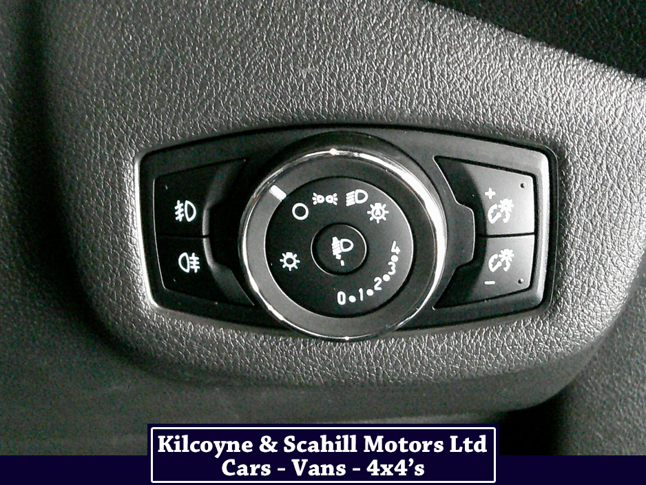 2018 Ford Transit Connect - image 21