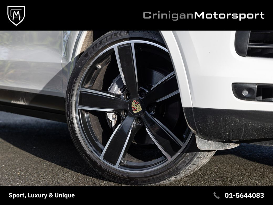 2020 Porsche Cayenne - image 15