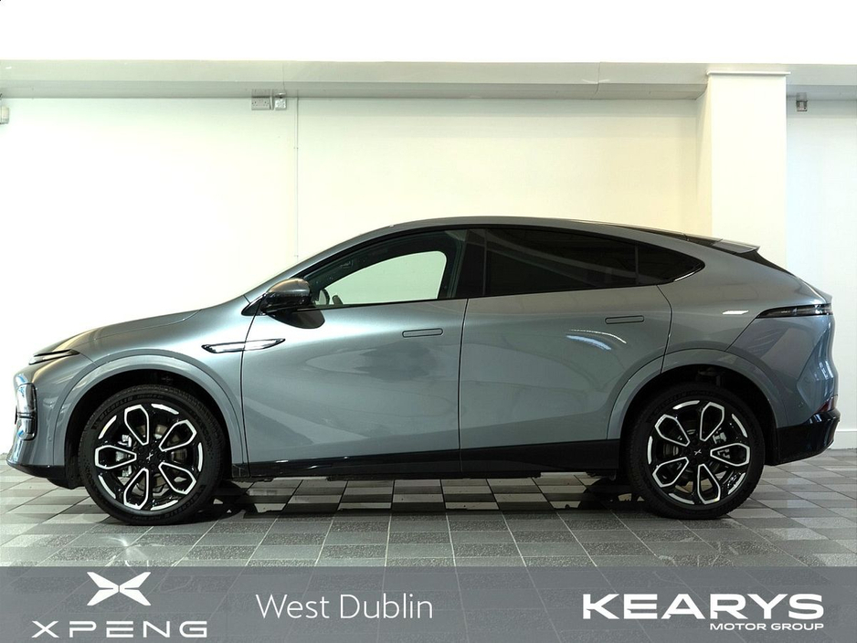 2025 Xpeng G6 - image 3