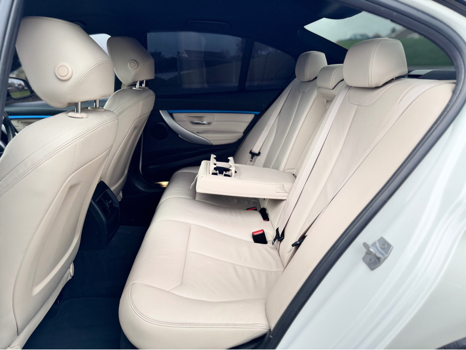 2017 BMW 3 Series ALPINE WHITE 318D MSPORT AUTO €17,950