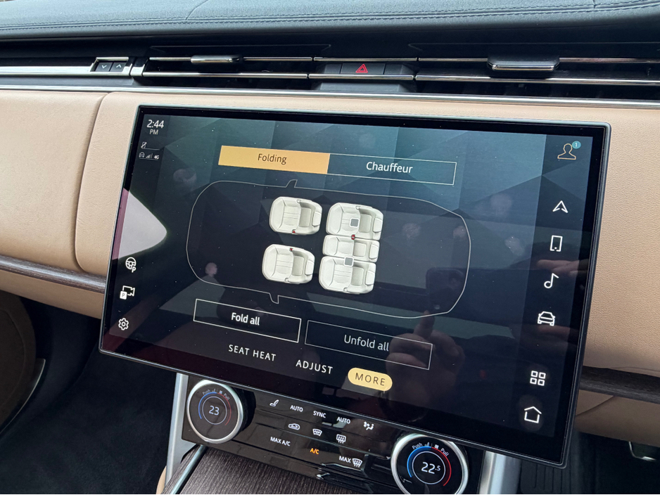 2023 Land Rover Range Rover - image 32