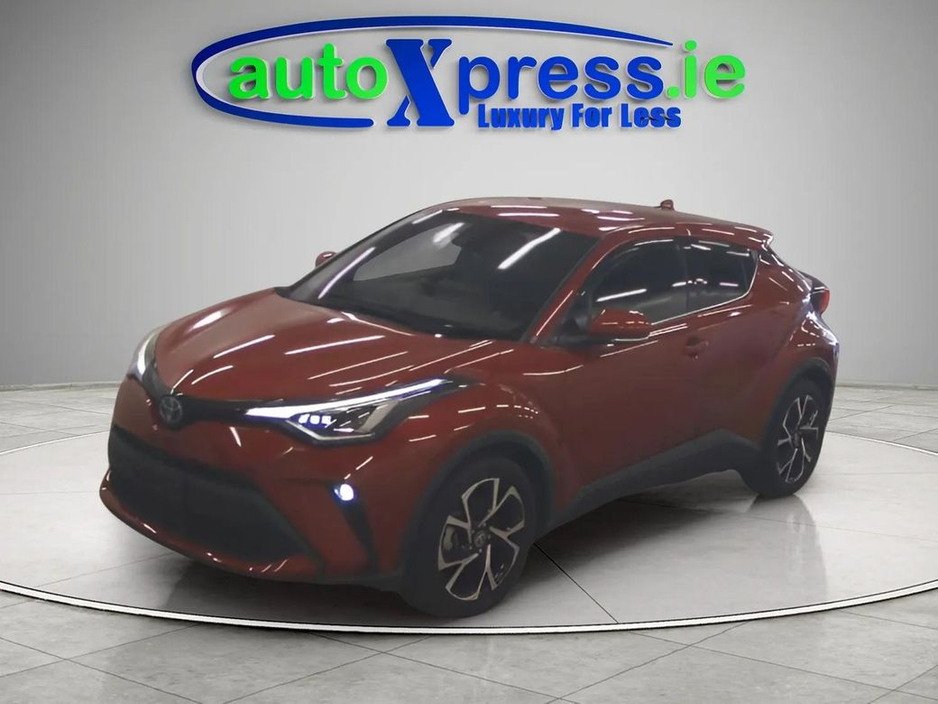 2021 Toyota C-HR Hybrid G, Ultra Low mileage, reversing camera