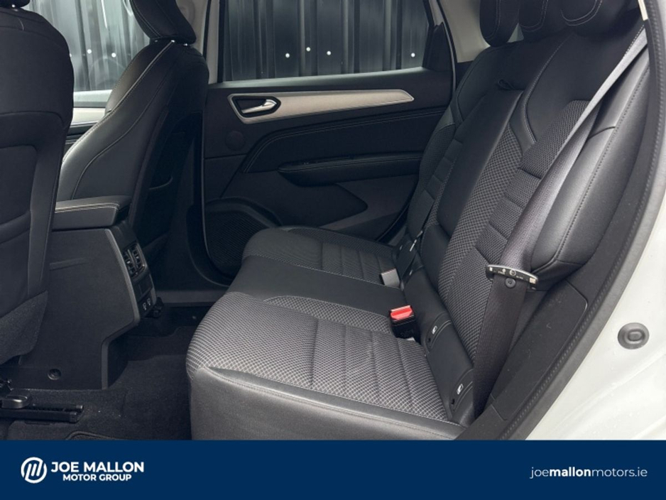 2023 Renault Arkana - image 10