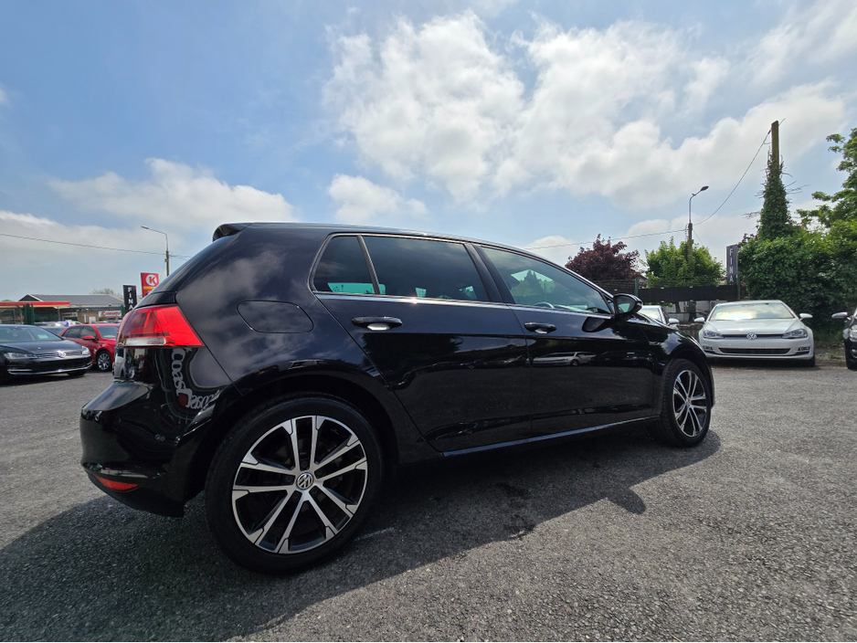 2015 Volkswagen Golf 1.4 TSI LEATHER SPECIAL TAN LEATHER  MILANO EDITION //LEATHER  HEATED SEATS // REVERSE CAMERA €15,450