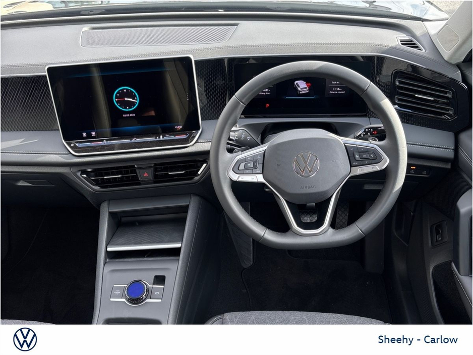 2026 Volkswagen Tiguan - image 2