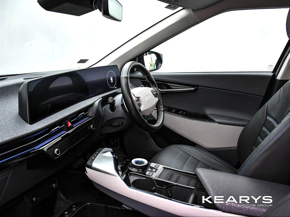 2024 Kia EV6 - image 9