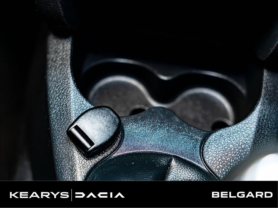 2015 Dacia Sandero - image 18