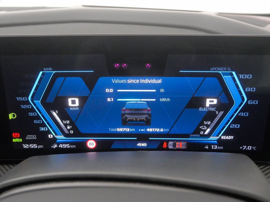 2024 BMW XM - image 9