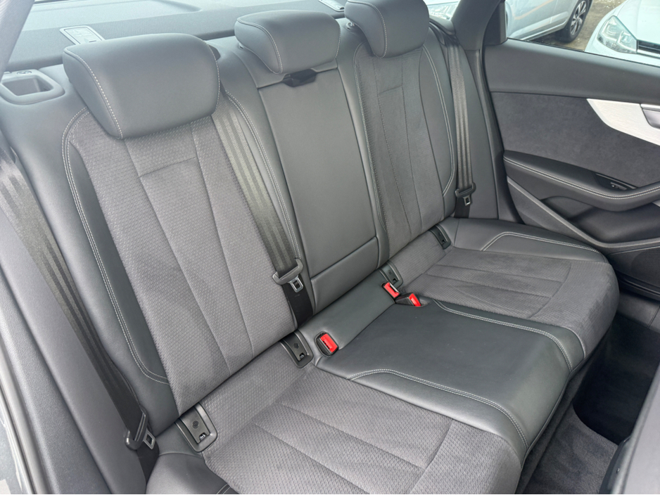 2023 Audi A4 - image 8