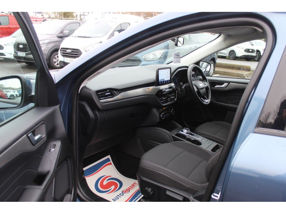 2024 Ford Kuga - image 14