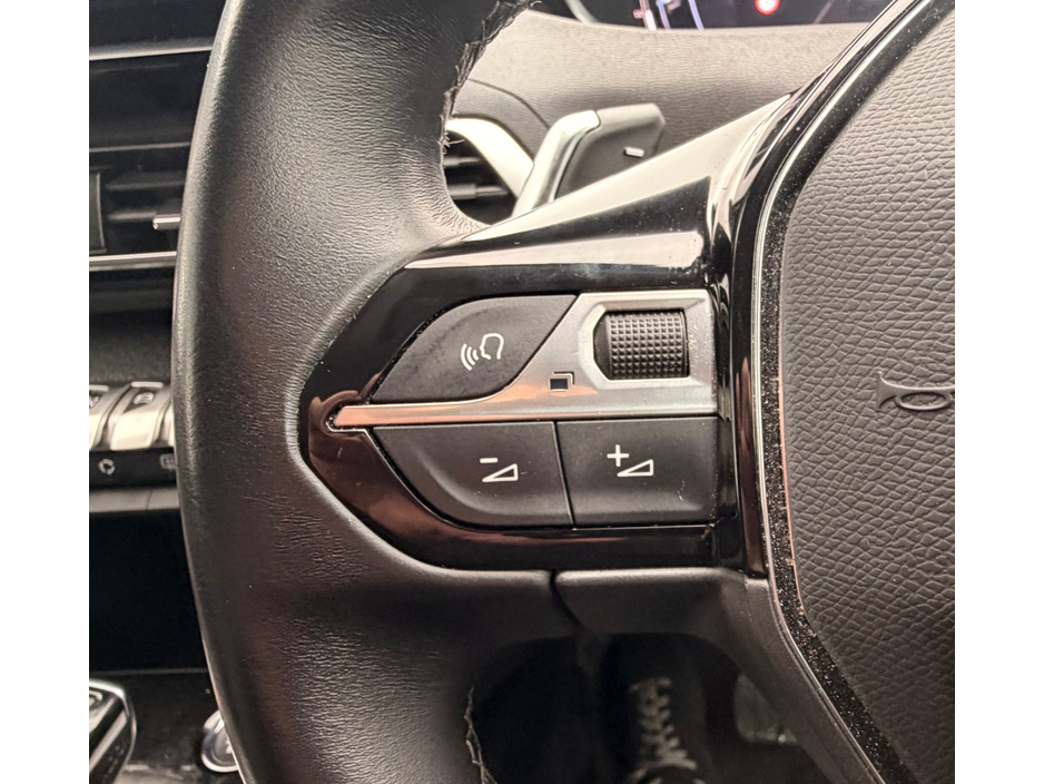 2022 Peugeot 3008 - image 20