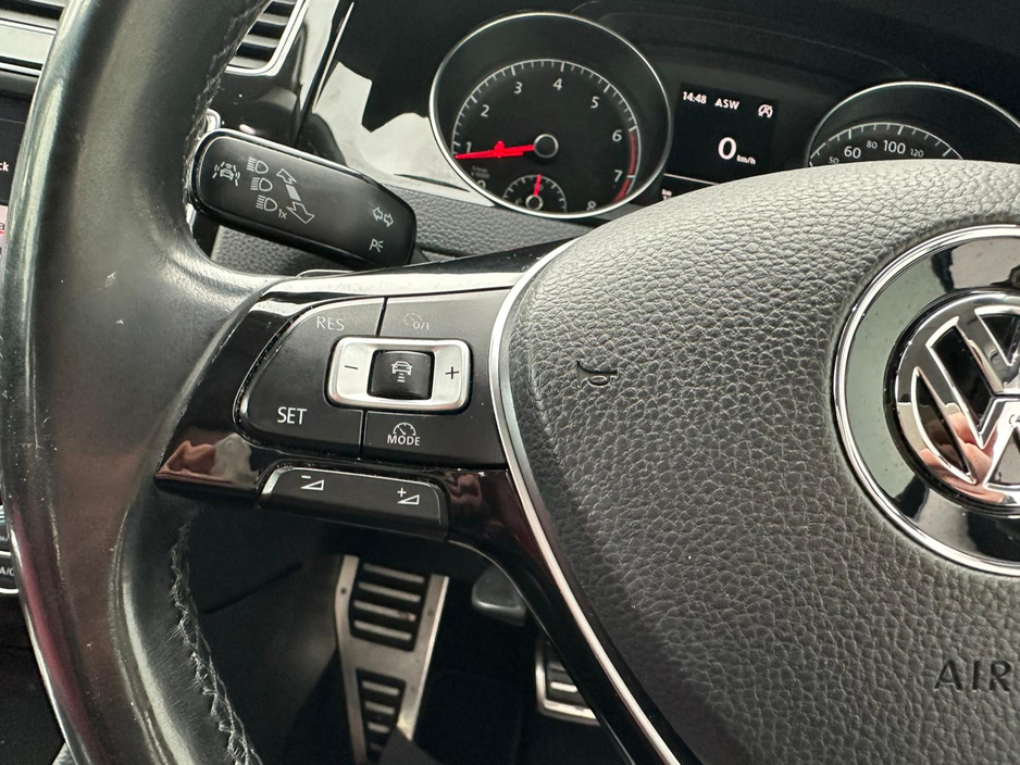 2014 Volkswagen Golf 1.4 TSI HIGHLINE 140BHP AUTO LEATHER €10,900