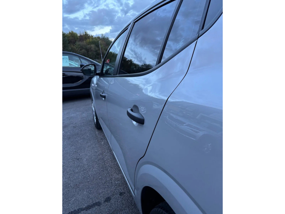 2024 Dacia Sandero TCe 90 Essential €15,500