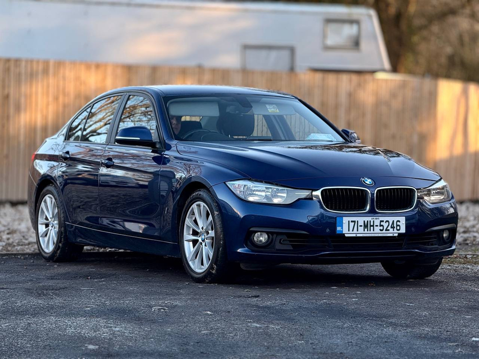 2017 BMW 3 Series - image 11
