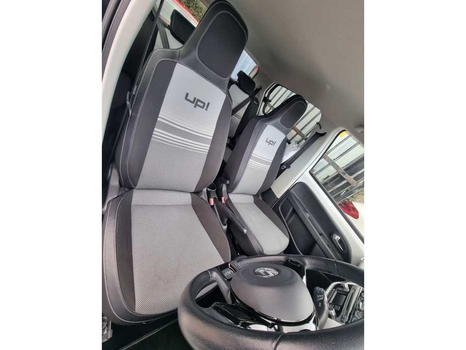 2013 Volkswagen up! - image 13