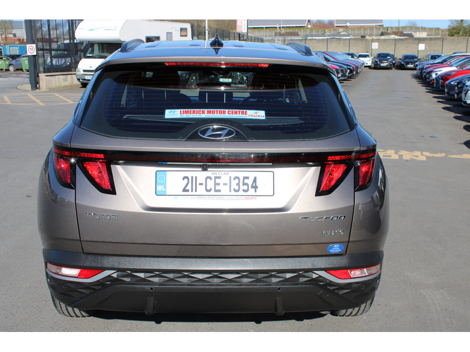 2021 Hyundai Tucson - image 4