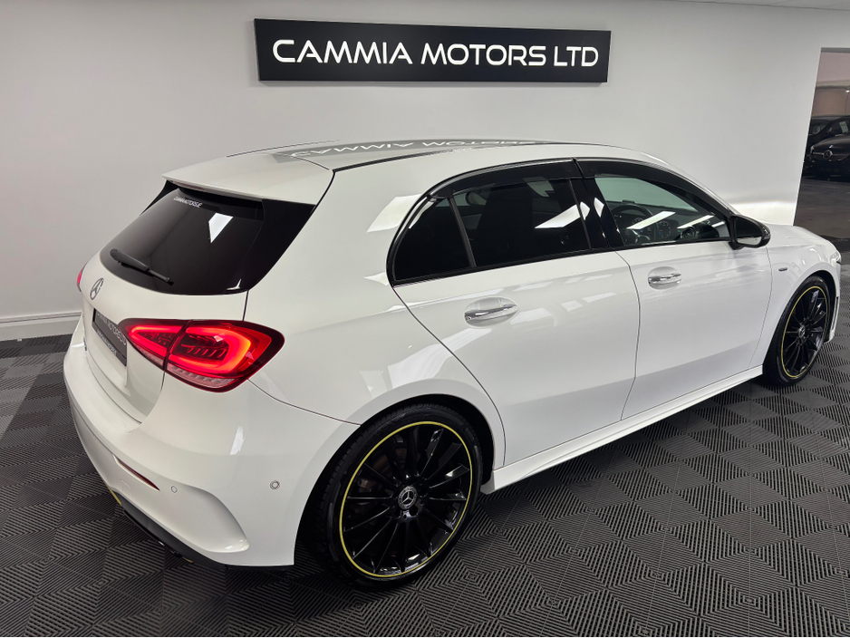 2018 Mercedes-Benz A Class *MERCEDES BENZ A180* *HEATED MEMORY ADJUSTABLE ELECTRIC SEATS* *REVERSE CAMERA* *PARKING SENSORS* *AMBIENT LIGHTING* *KEYLESS ENTRY* *BLIND SPOT ASSIST* *FINANCE AVAILABLE* *TRADE INS WELCOME €23,950