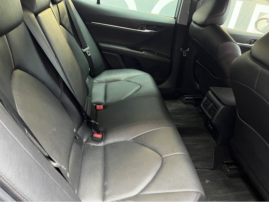 2021 Toyota Camry €28950! 2021 TOYOTA CAMRY G LEATHER PACKAGE 2.5 AUTOMATIC / CRUISE CONTROL / REVERSE CAMERA / ELECTRIC HEATED SEATS €28,950