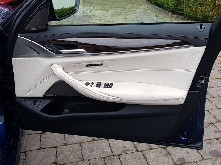 2023 BMW 5 Series 520d M Sport