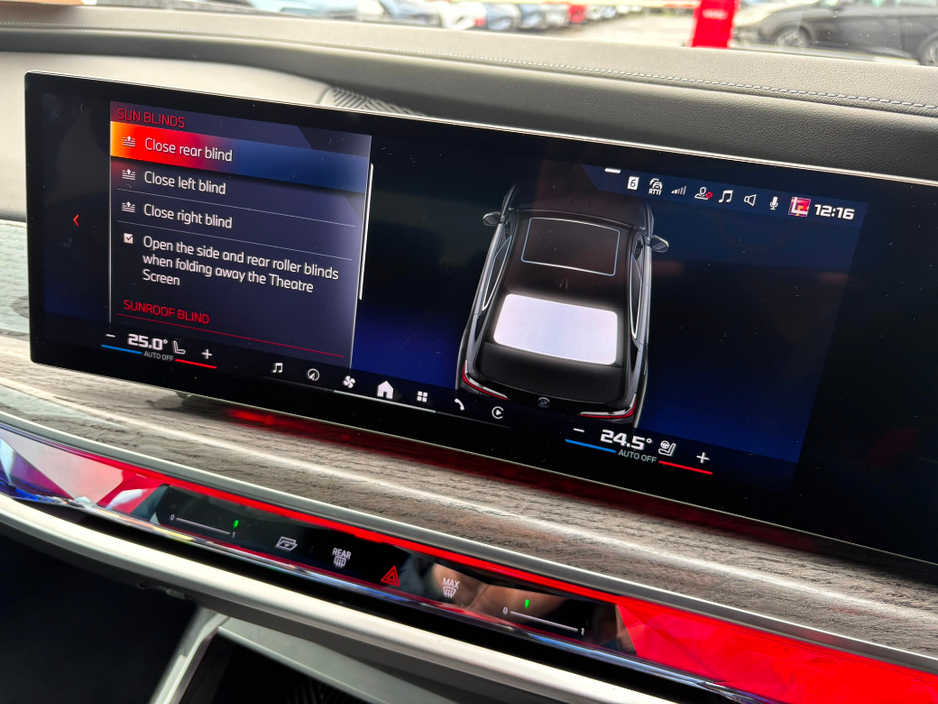 2025 BMW 7 Series M760e xDrive M Sport Pro [Ultimate Pack] €134,995