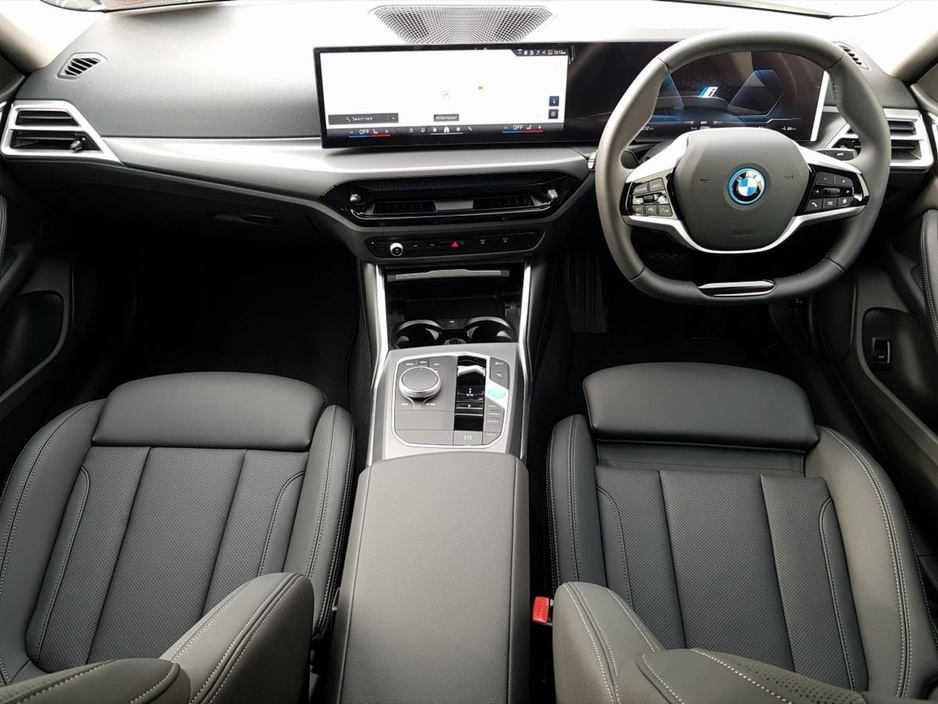 2025 BMW i4 eDrive35 Sport €49,995