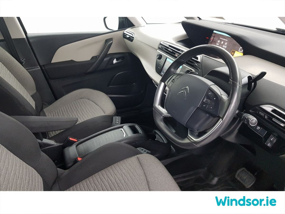 2021 Citroen Grand C4 SpaceTourer - image 10