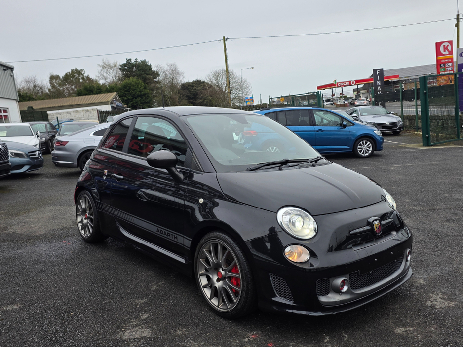 2017 Abarth 595 - image 3