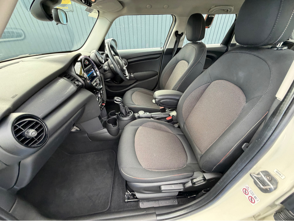 2019 MINI Cooper - image 45