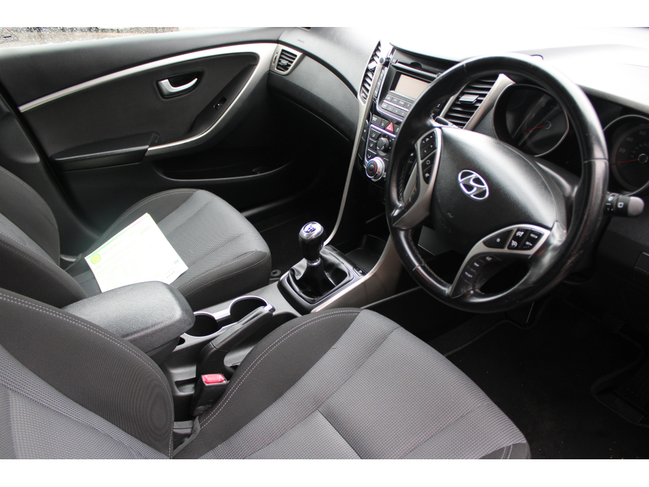 2015 Hyundai i30 1.6 CRDI SE BL/DR 110PS 5DR €7,950