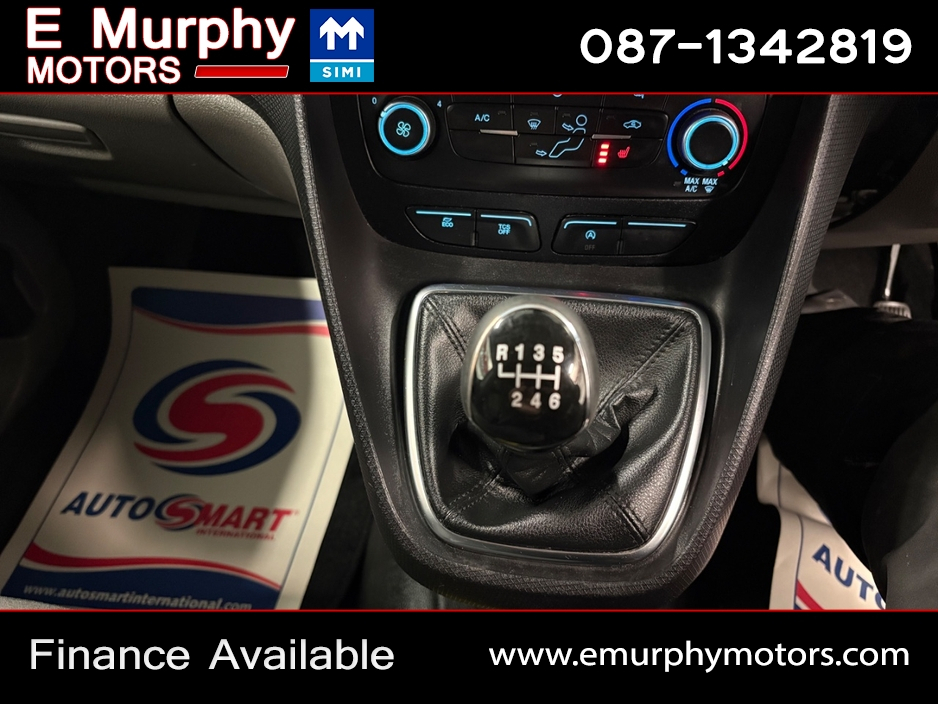 2023 Ford Transit Connect - image 16