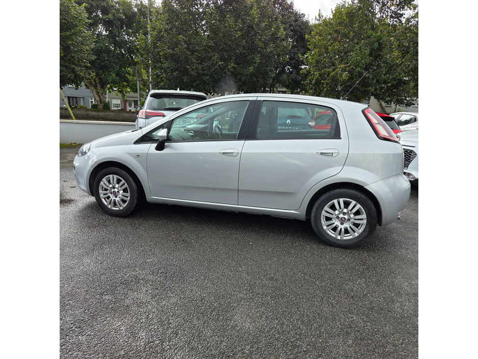2014 Fiat Punto  €6,999