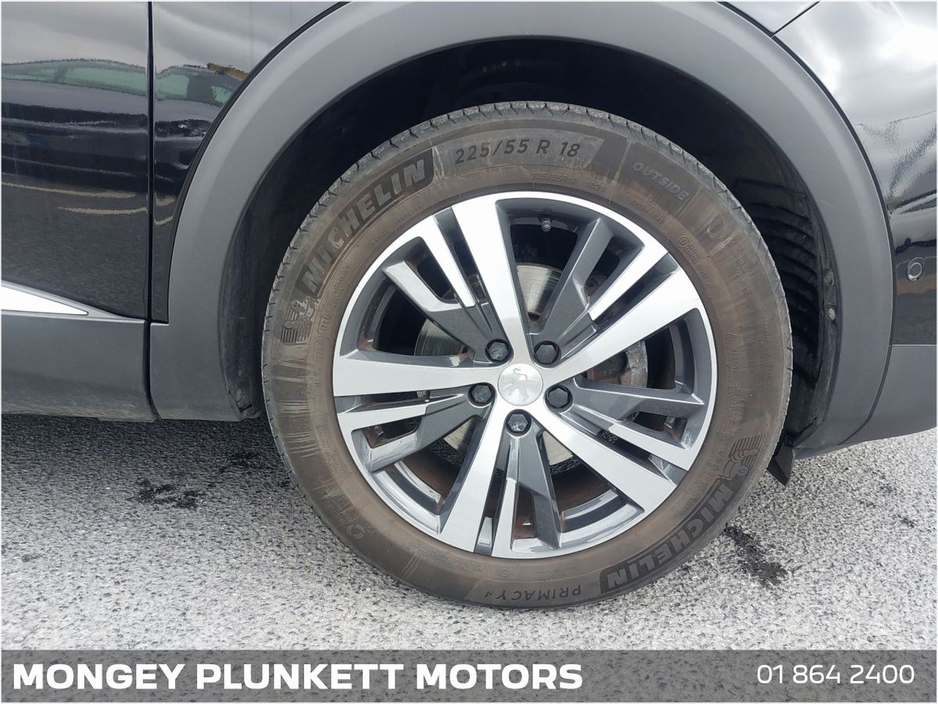 2023 Peugeot 3008 - image 10