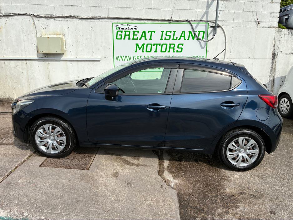 2016 Mazda Demio - image 5