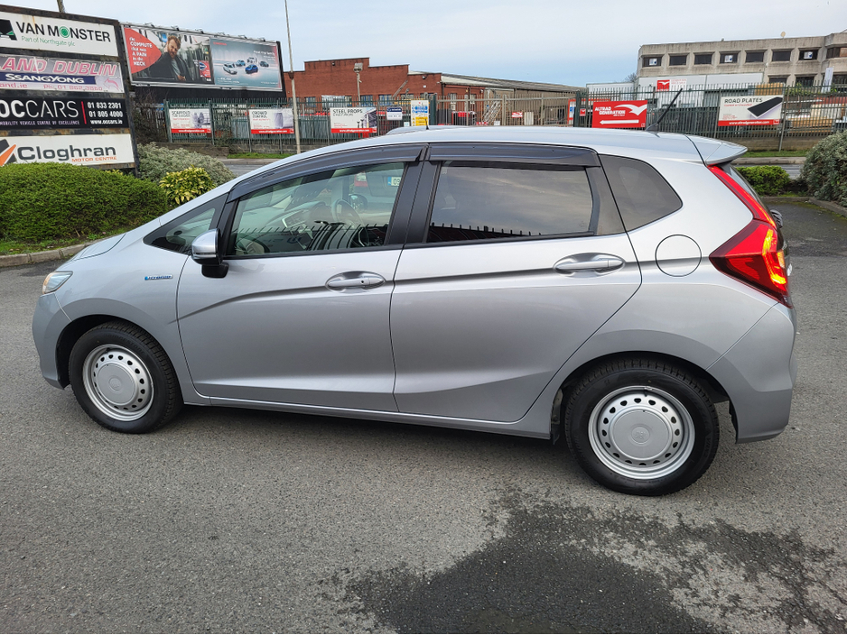 2019 Honda Fit - image 7