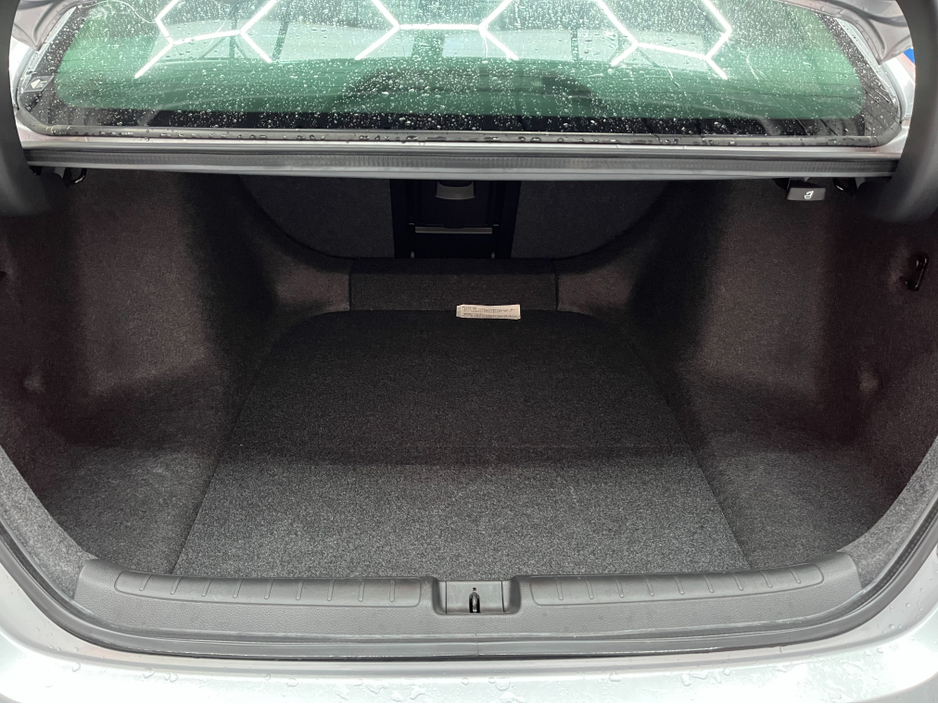 2020 Honda Accord 2020 HONDA ACCORD EX 2.0 AUTOMATIC / CRUISE CONTROL / REVERSE CAMERA / ELECTRIC MEMORY & HEATED SEATS / PADDLE SHIFTERS / HEATED REAR SEATS