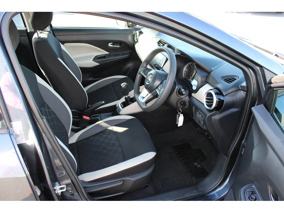 2019 Nissan Micra - image 11