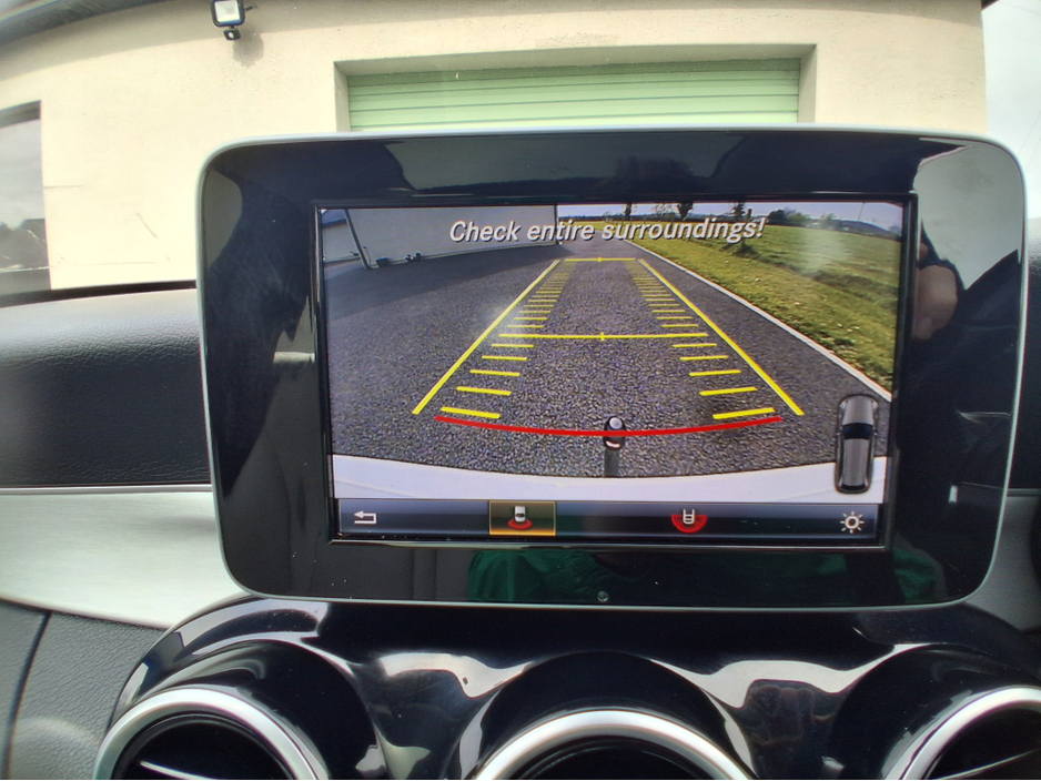 2016 Mercedes-Benz C Class - image 10